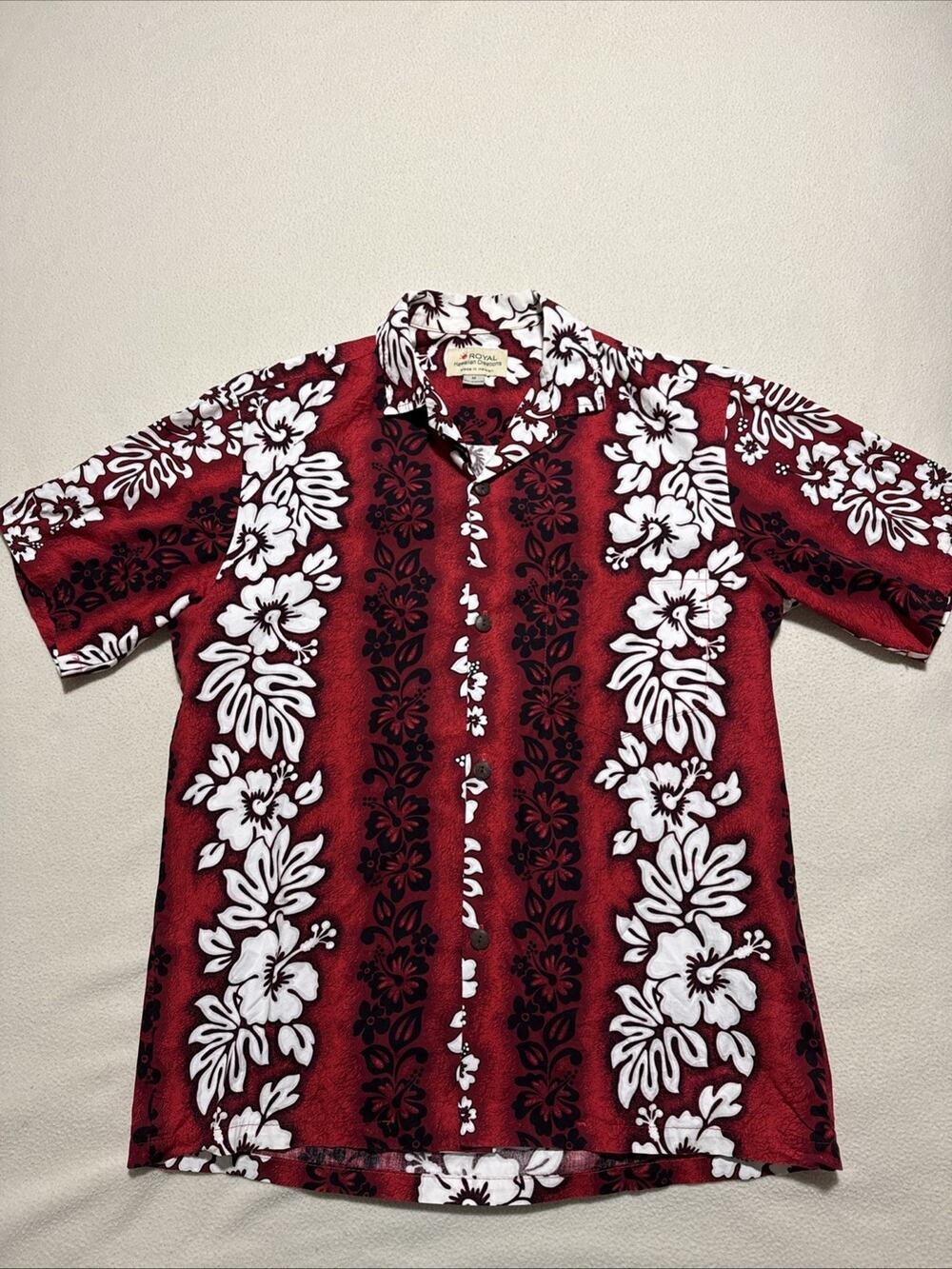 Royal Creations Mens Shirt M Hawaiian Short Sleeve Button Floral Red Black White